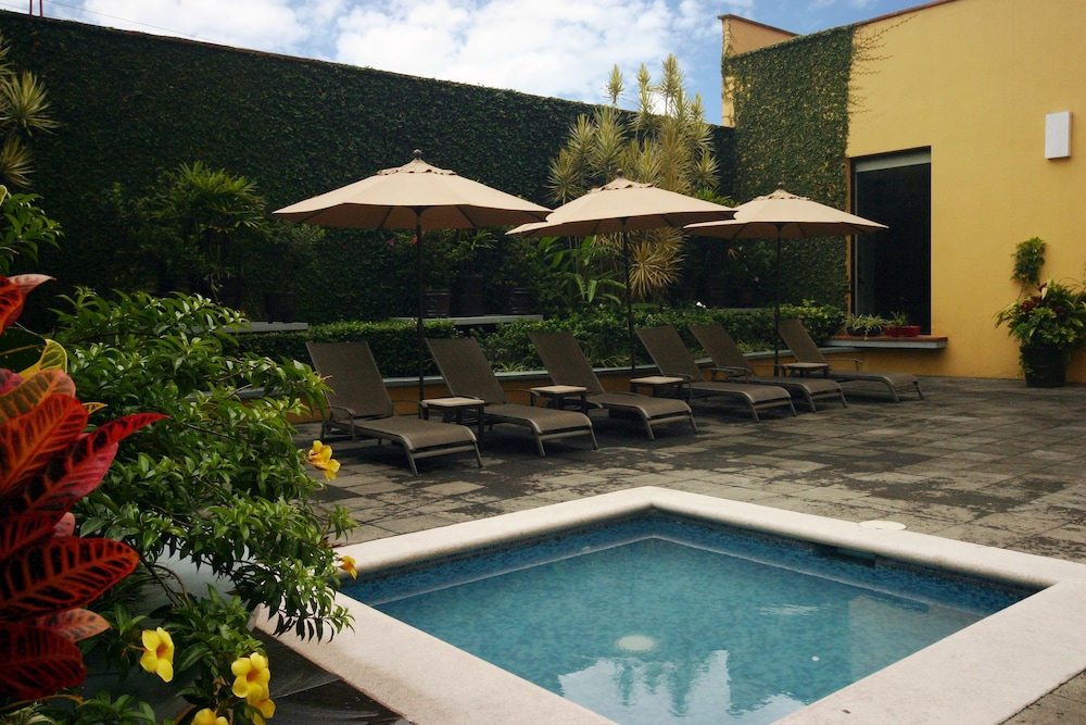 HB Hoteles Xalapa 5/45