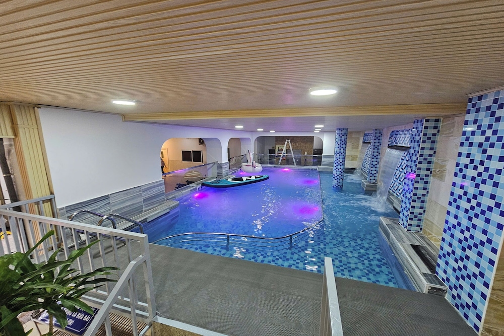 Tuyet Lan Hotel 46/63