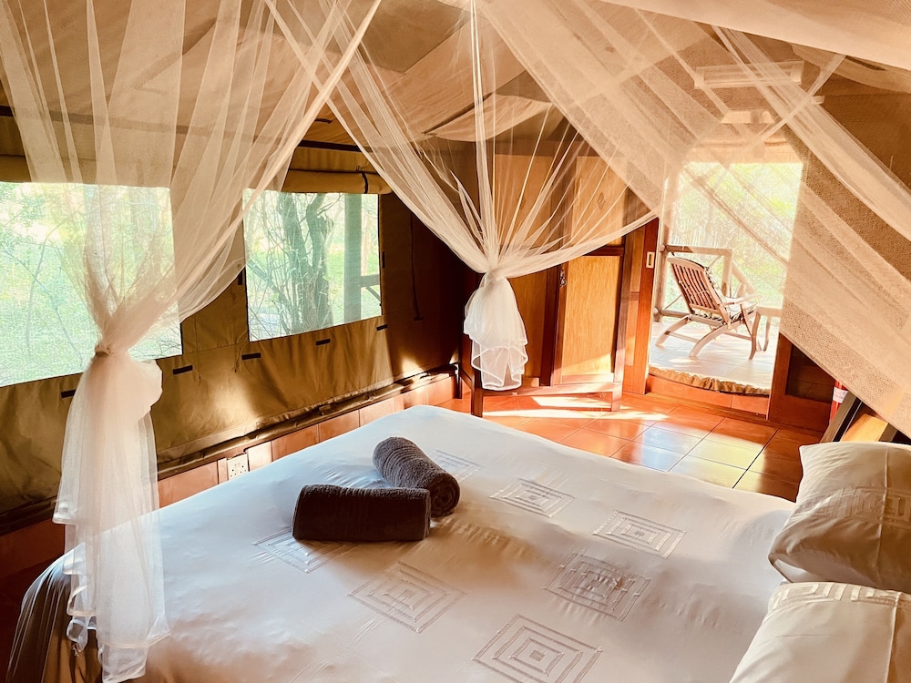 Nyala Luxury Safari Tents 8/50