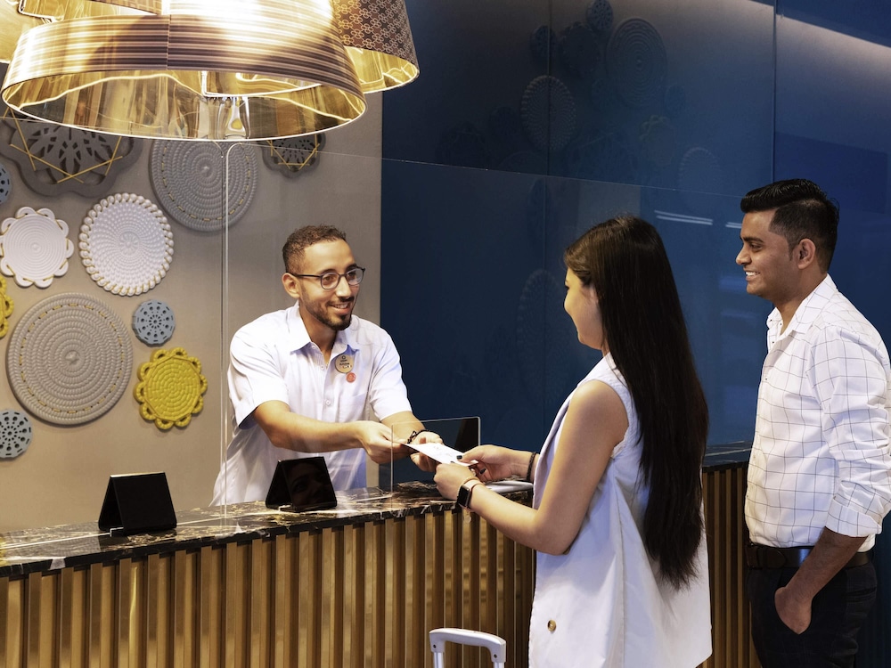 Aparthotel Adagio Dubai Gold District 10/61