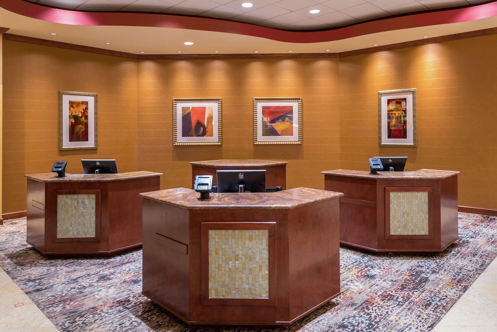 Embassy Suites by Hilton St. Louis St. Charles 47/54