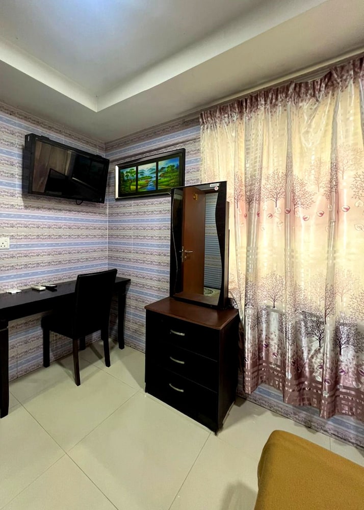 Shah Alam Business Hotel 42/49