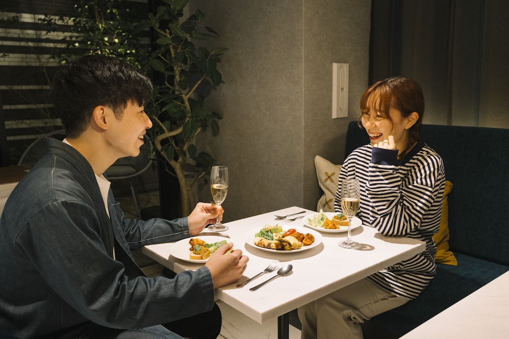 R Hotel Namba South 38/50