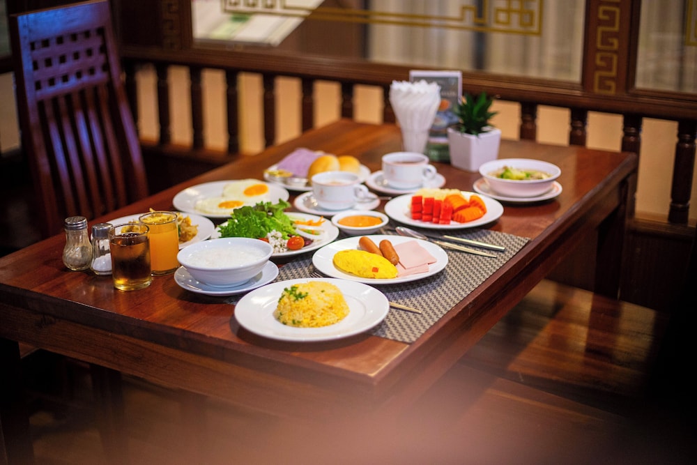 Thong Tarin Hotel 59/72