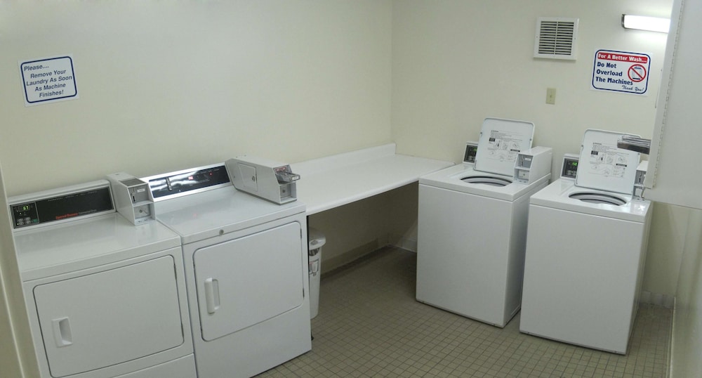 Bluegrass Extended Stay Hotel 37/57