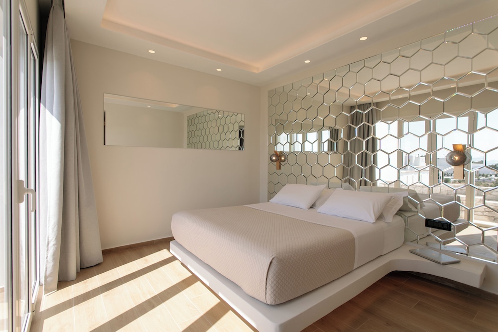 Iphimedeia Apartments Suites 17/75
