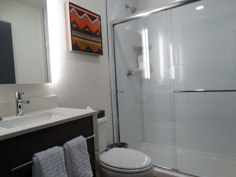 Best Western Plus Yuma Foothills Inn & Suites 11/41