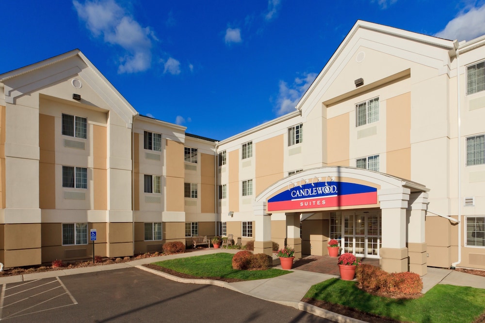Candlewood Suites Windsor Locks Bradley Arpt 7/56