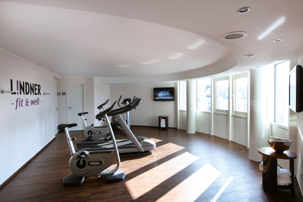 Lindner Hotel Dusseldorf Airport, part of JdV by Hyatt 44/75