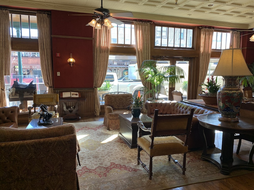 Stockyards Hotel 42/47