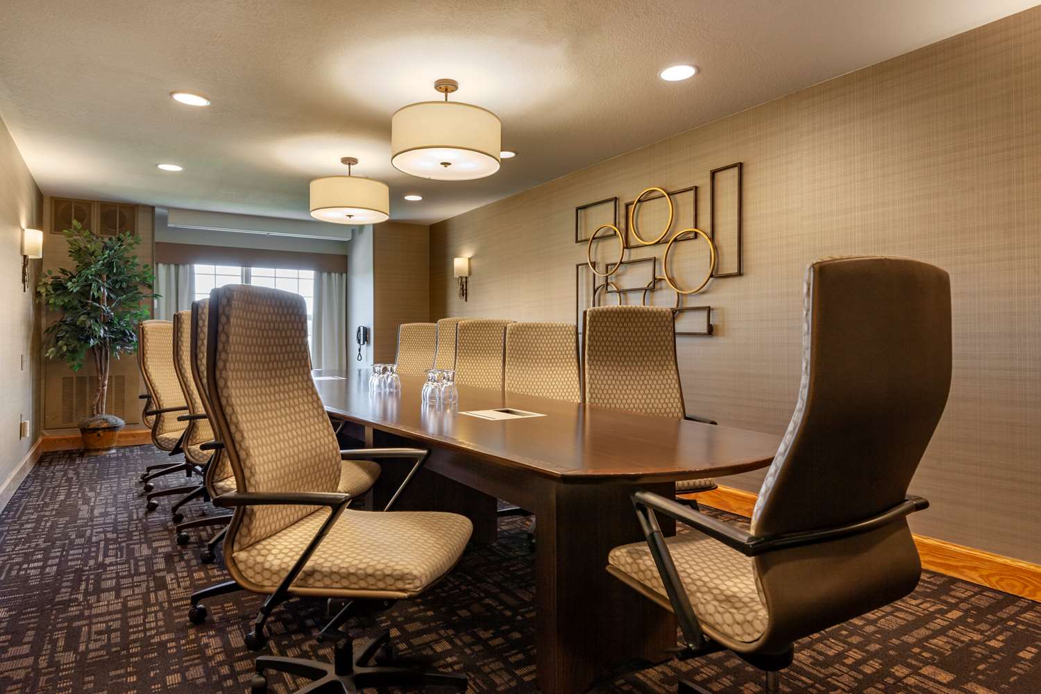 Best Western Premier Bridgewood Resort Hotel 54/60