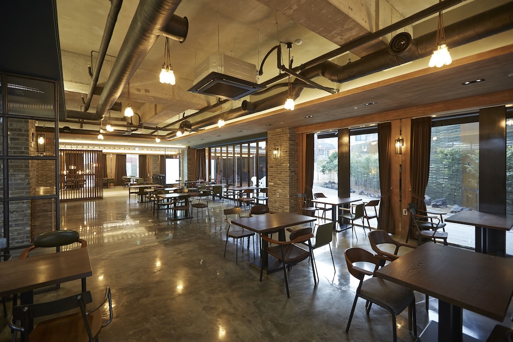 Royal Square Hotel Seoul 37/52