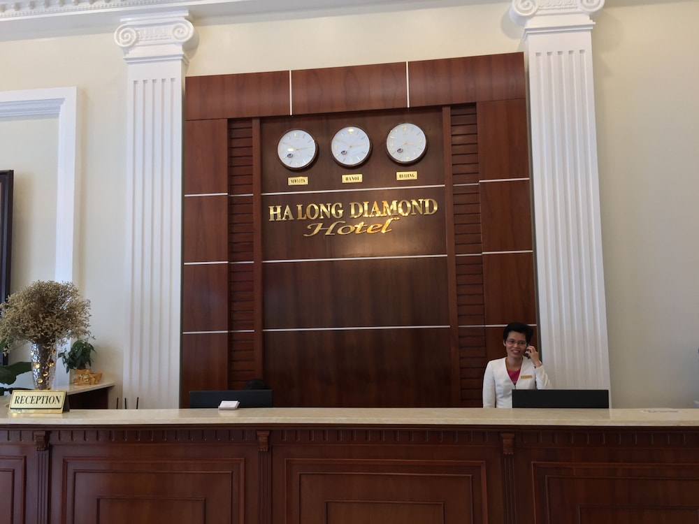 Halong Diamond Hotel 5/42