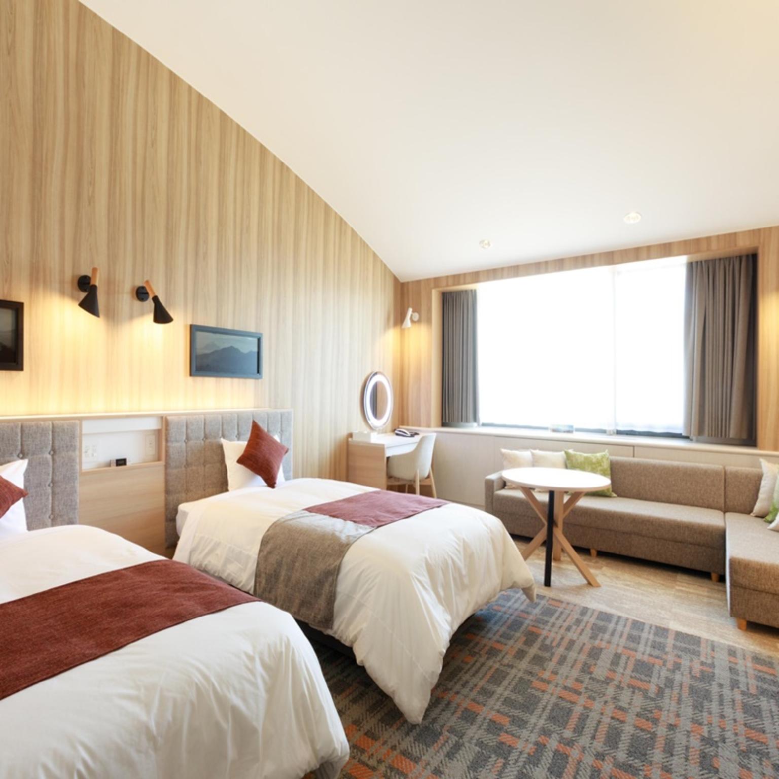COMFORT, DELUXE, TWIN BEDS