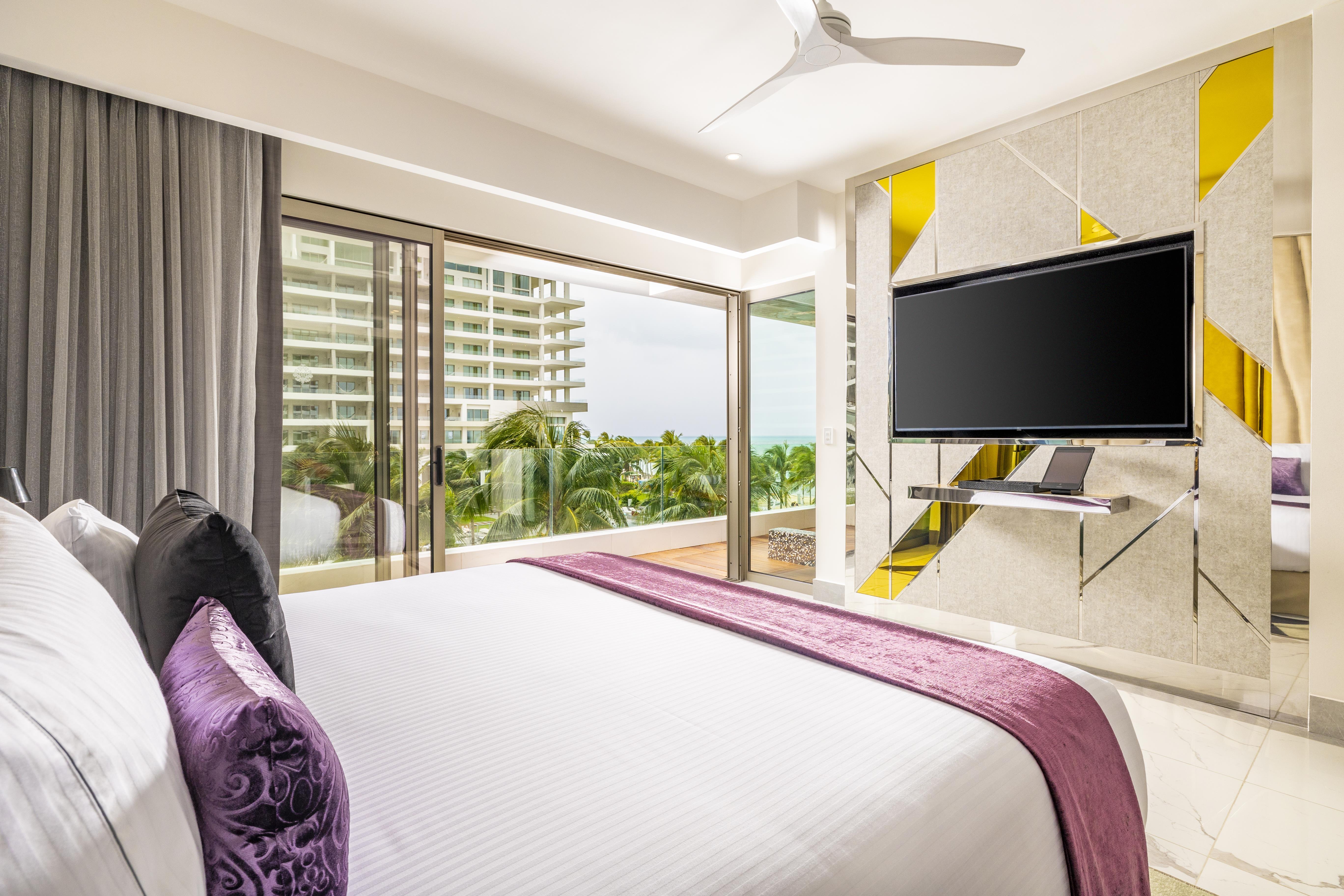 2 Bedrooms, Ultra, Suite, Corner