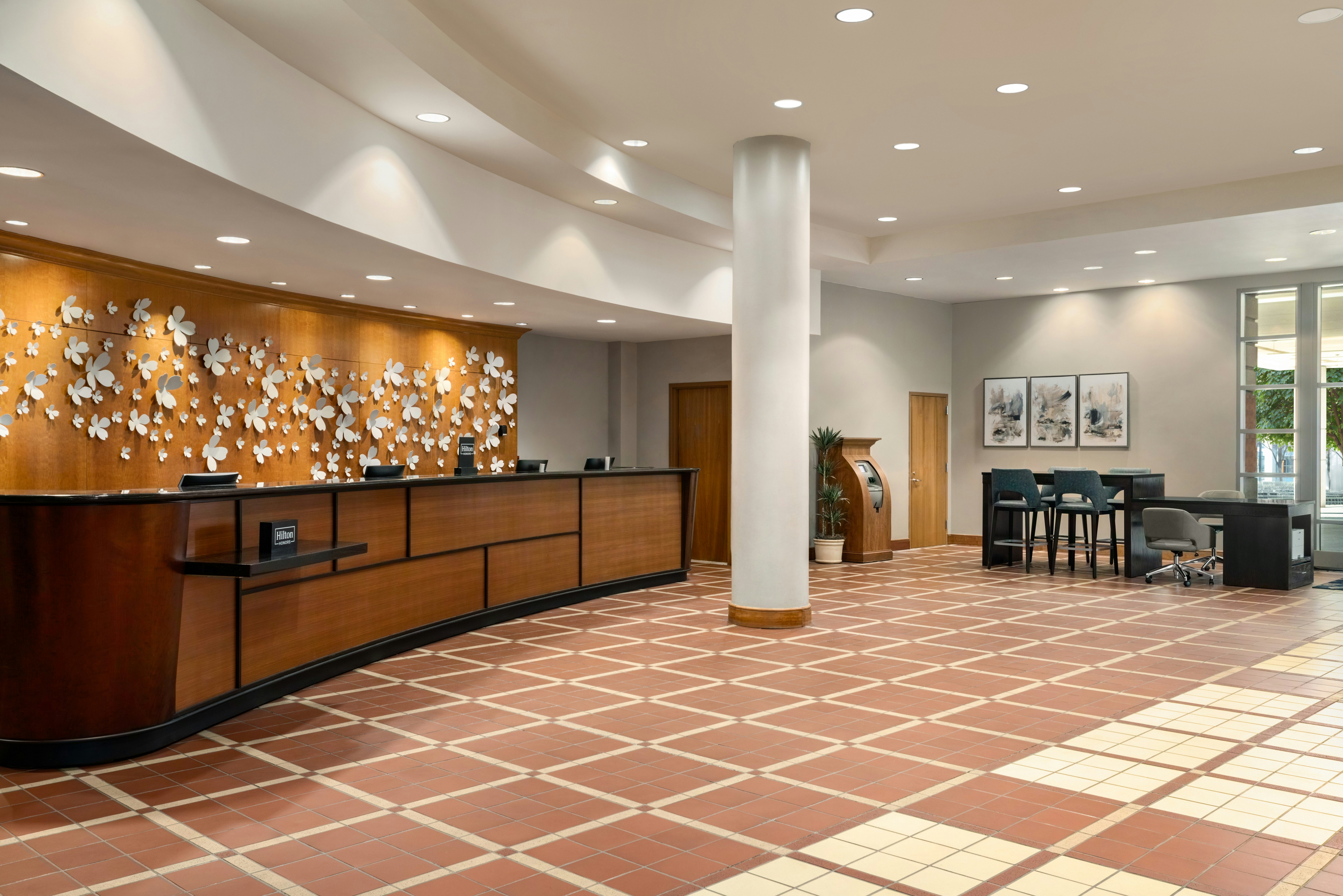 Embassy Suites by Hilton Atlanta at Centennial Olympic Park 6/69