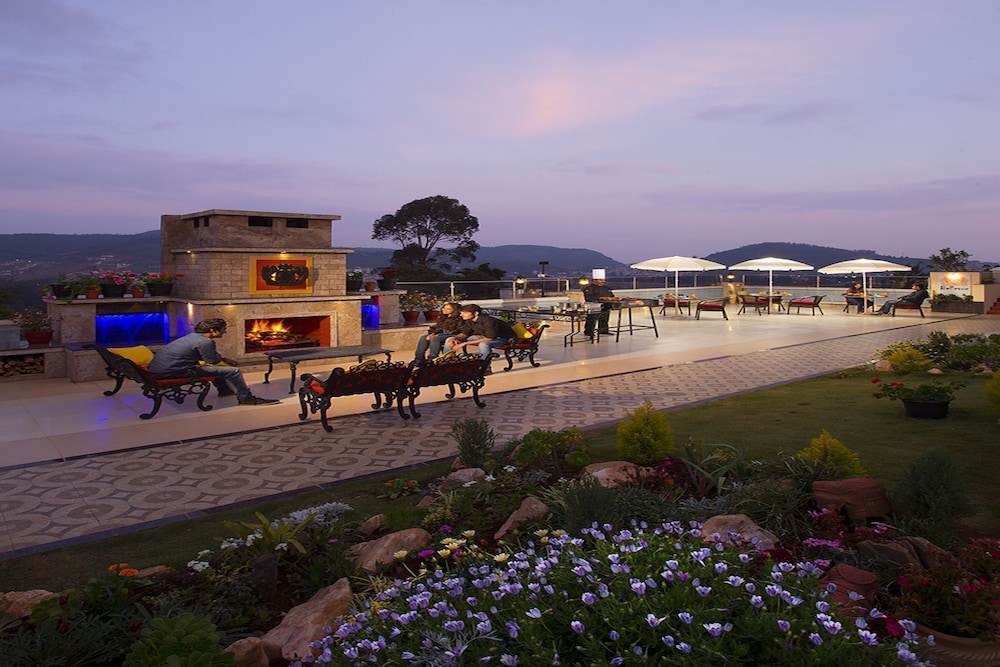 Gem Park Ooty 5/33