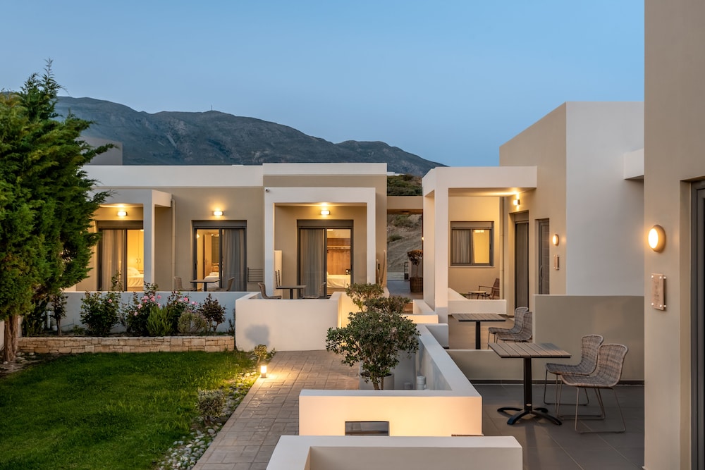 Plakias Suites 6/66