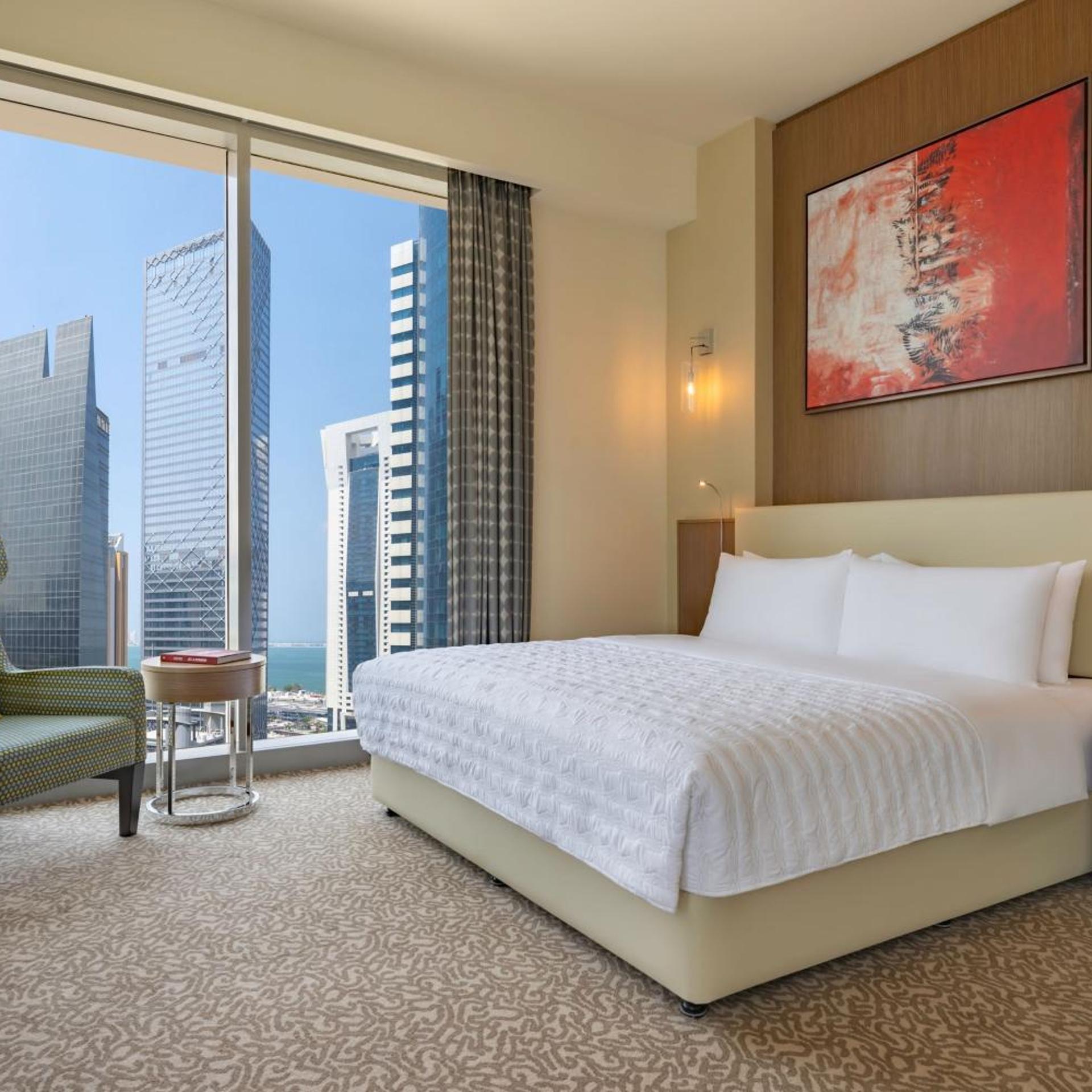 Meridien Club, Junior Suite, King Bed, Sea View