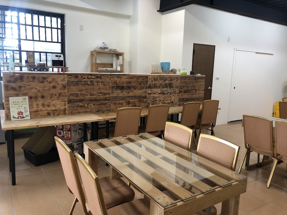 Sanyi Happiness B&B 53/70