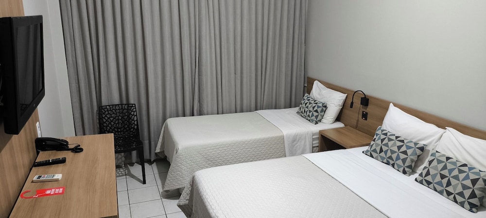 Abudi Hotel 12/67