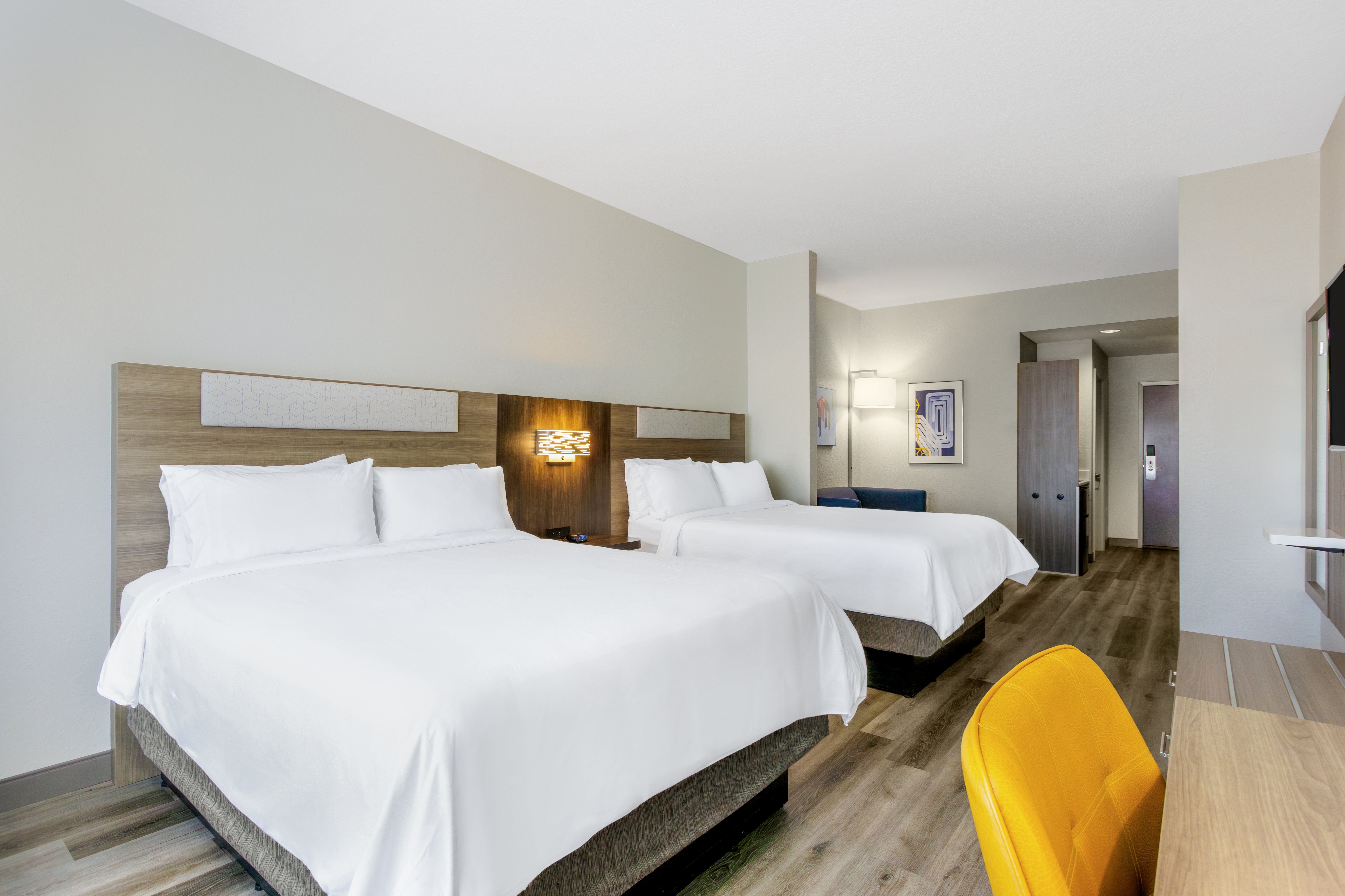 Holiday Inn Express Orlando Ocoee East 17/50