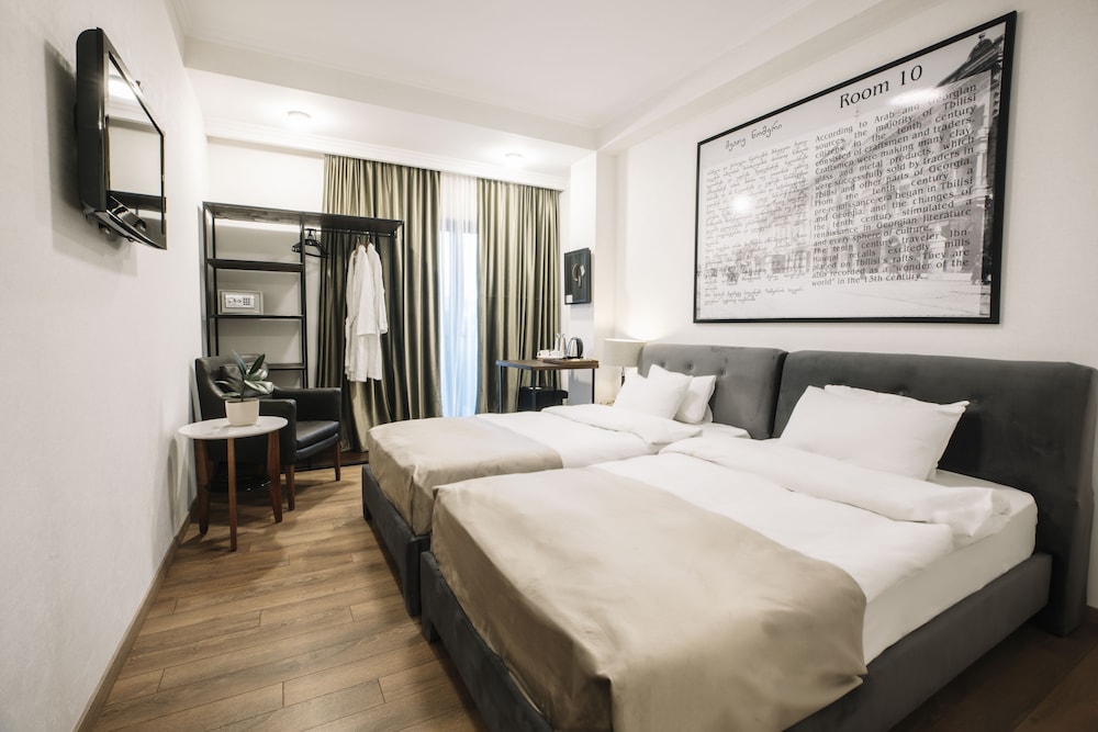 Citadel Narikala Hotel 16/56