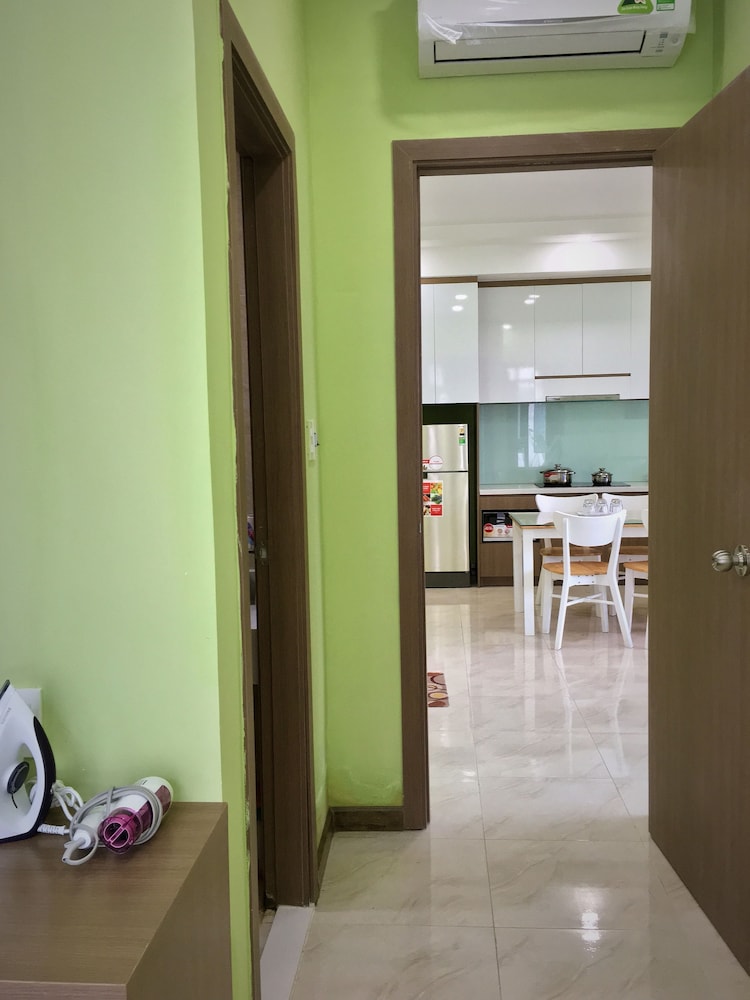 Seaview Front Apartment 30/32