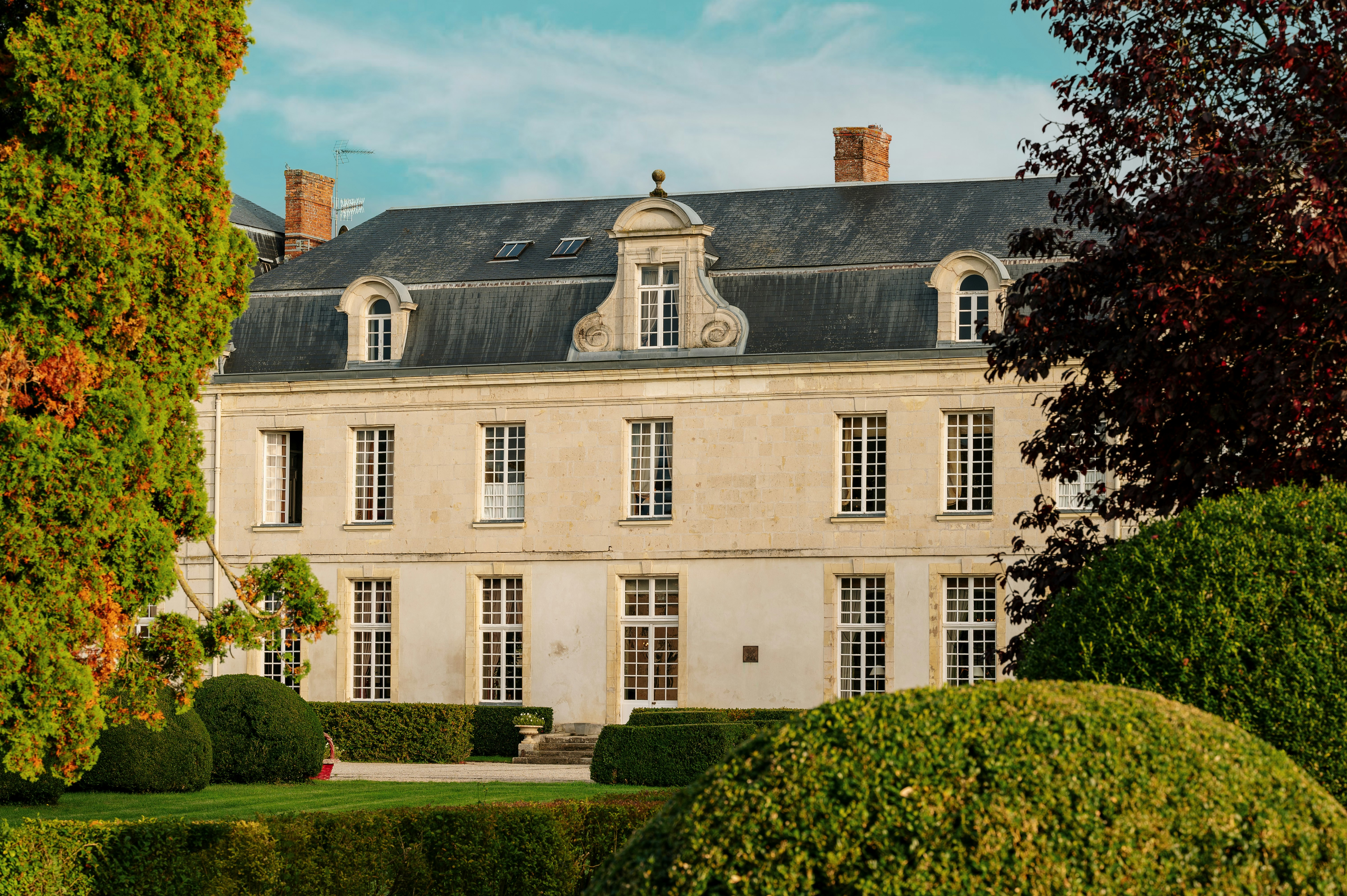 Chateau de Courcelles 5/50
