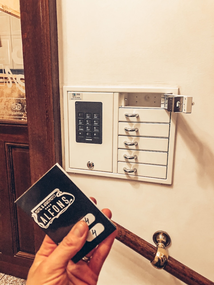 Alfons Boutique Hotel 35/75