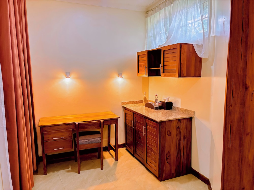 Masailand Safari Lodge 25/50