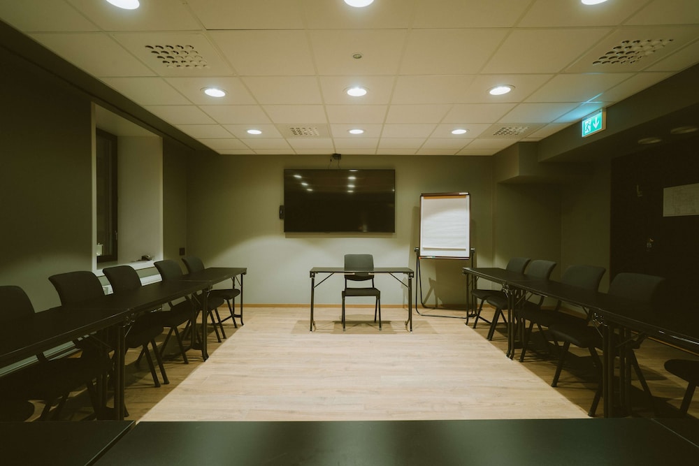 Quality Hotel Grand Tromso 62/69
