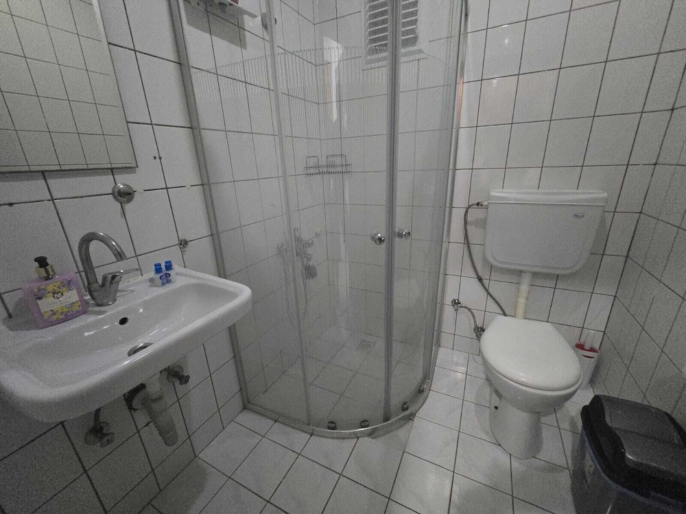 Alfa Apart Otel 19/23