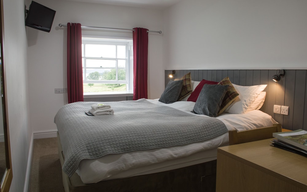 Brathay Hall Brathay Trust 3/50