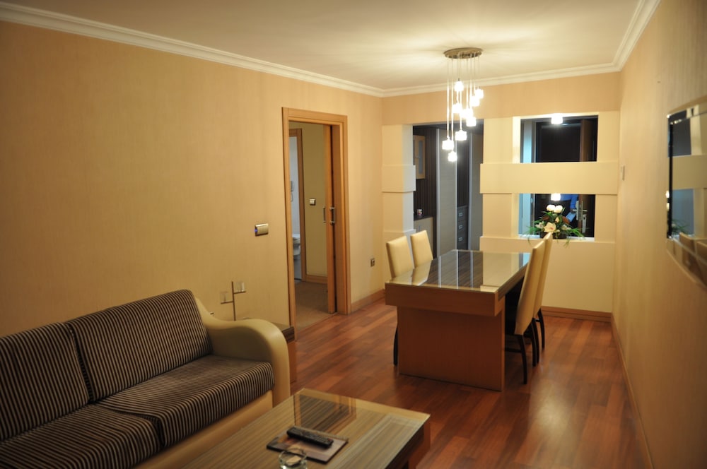 Surmeli Adana 14/30