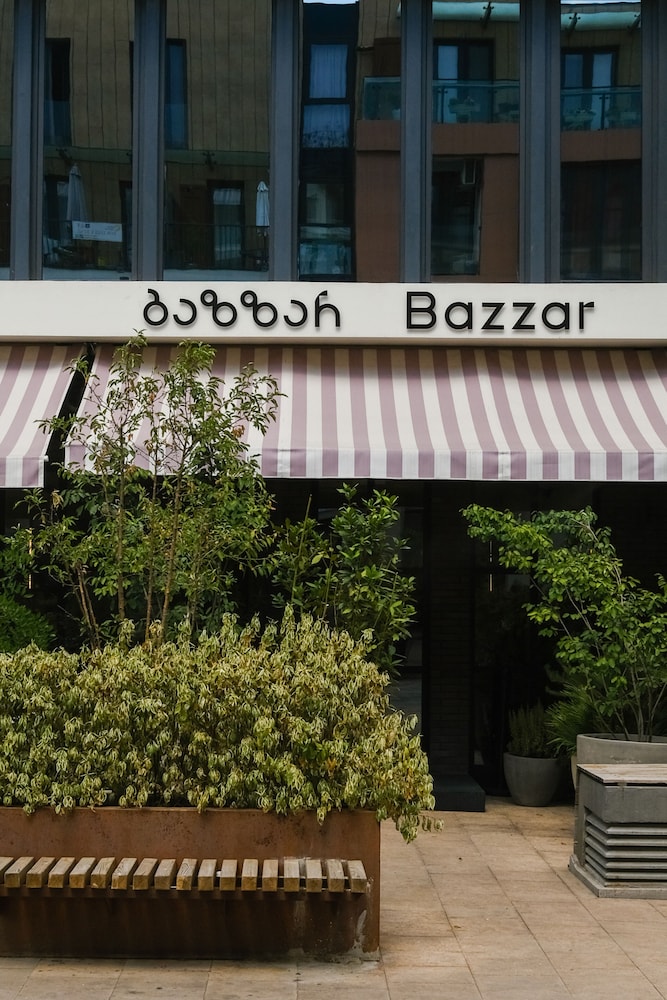 Bazzar Boutique Hotel 5/55