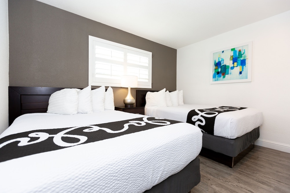 Surestay Hotel By Best Western Seaside Monterey 15/33