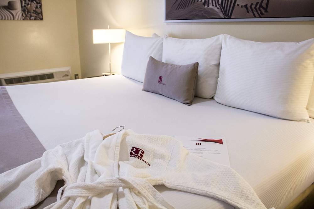 Regency Miami Airport by Sonesta 34/77