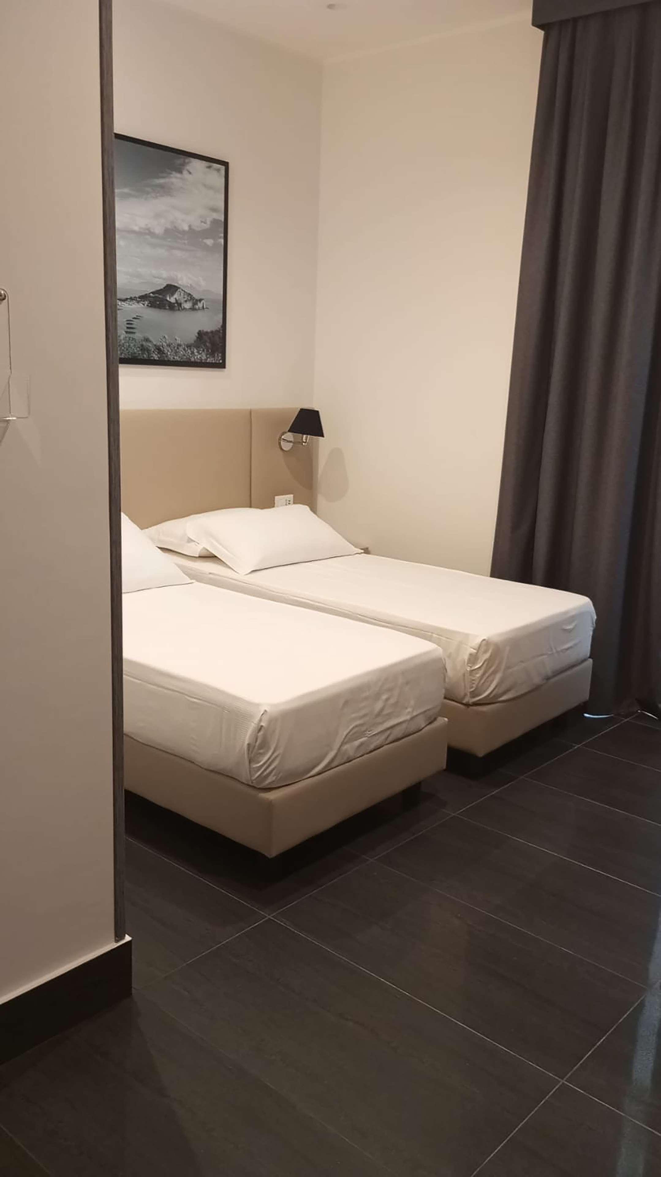 Standard, Convertible King Bed, Balcony