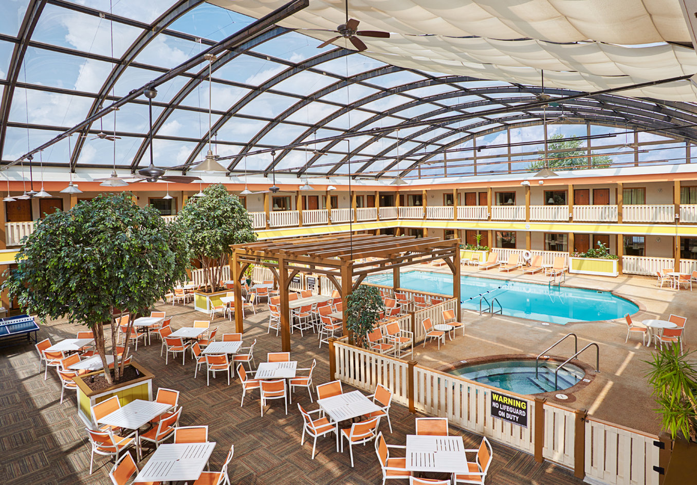 Best Western Plus Dubuque Hotel and Conference Center 13/33