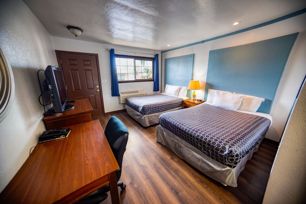 Budget Inn Motel 13/54