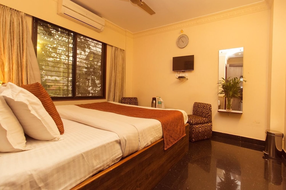 Jagjeet Balaji Inn 5/16