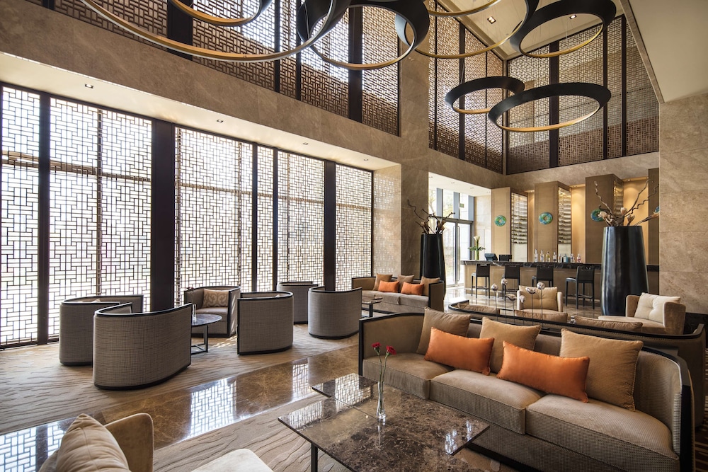 Radisson Blu Zhengzhou Huiji 36/58
