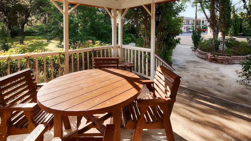 Best Western Johnson City Inn 29/37