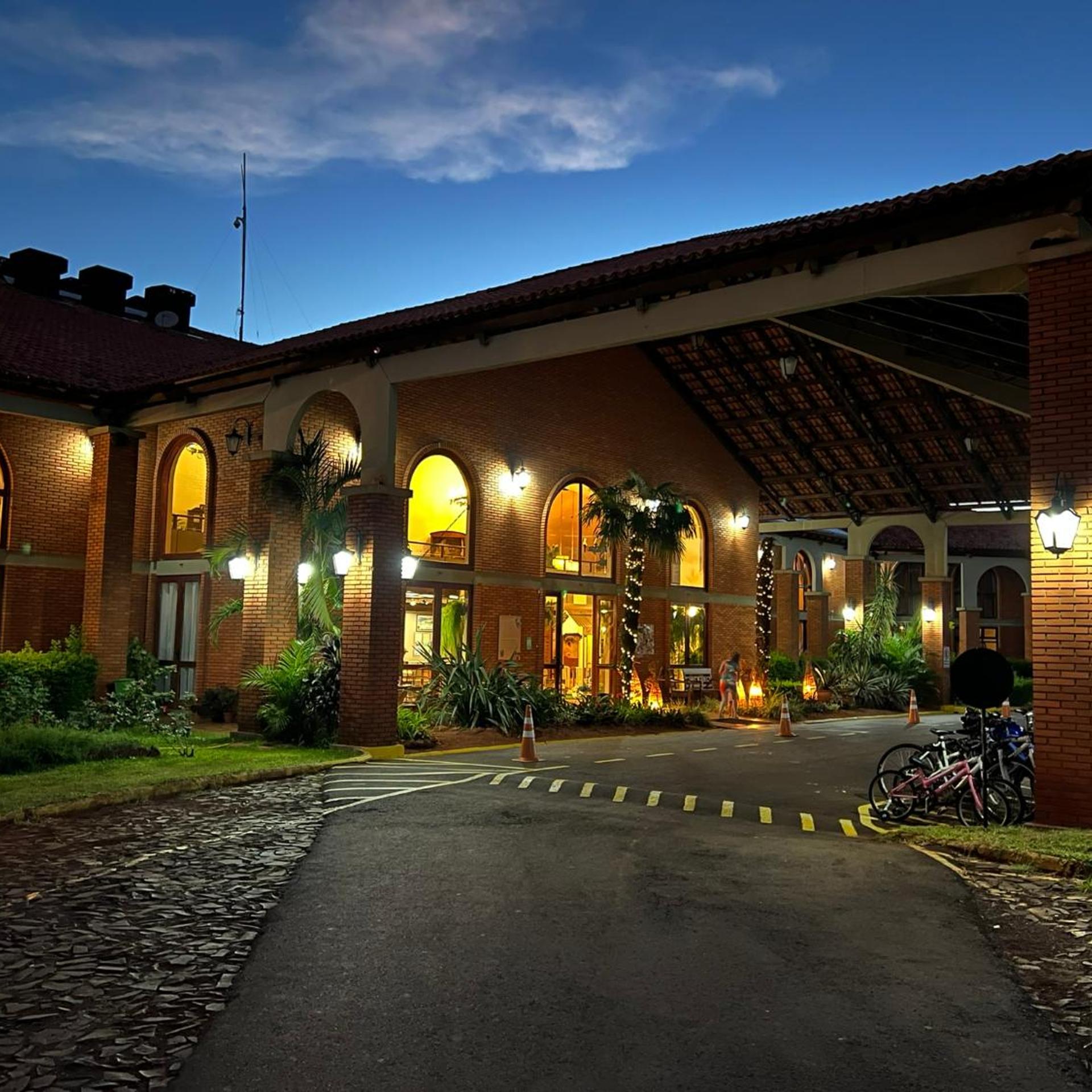 Tenonde Park Hotel 2/50