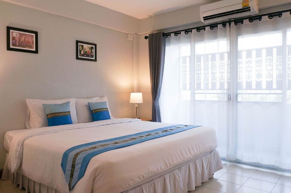 RATANA HOTEL CHIANG MAI 16/49