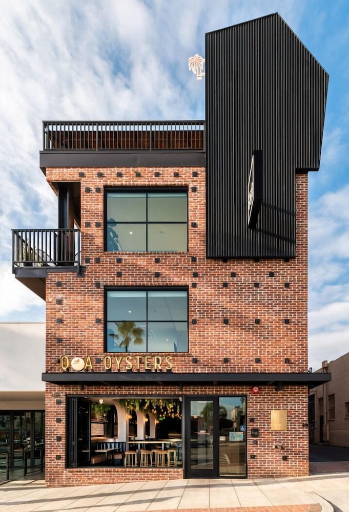 The Brick Hotel 1/50