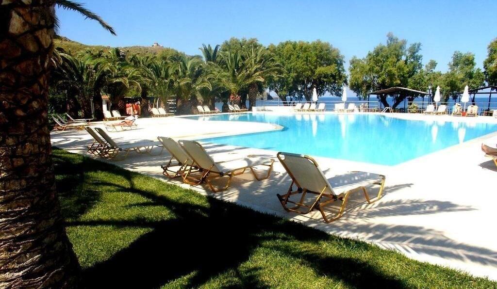 Aphrodite Hotel 36/41