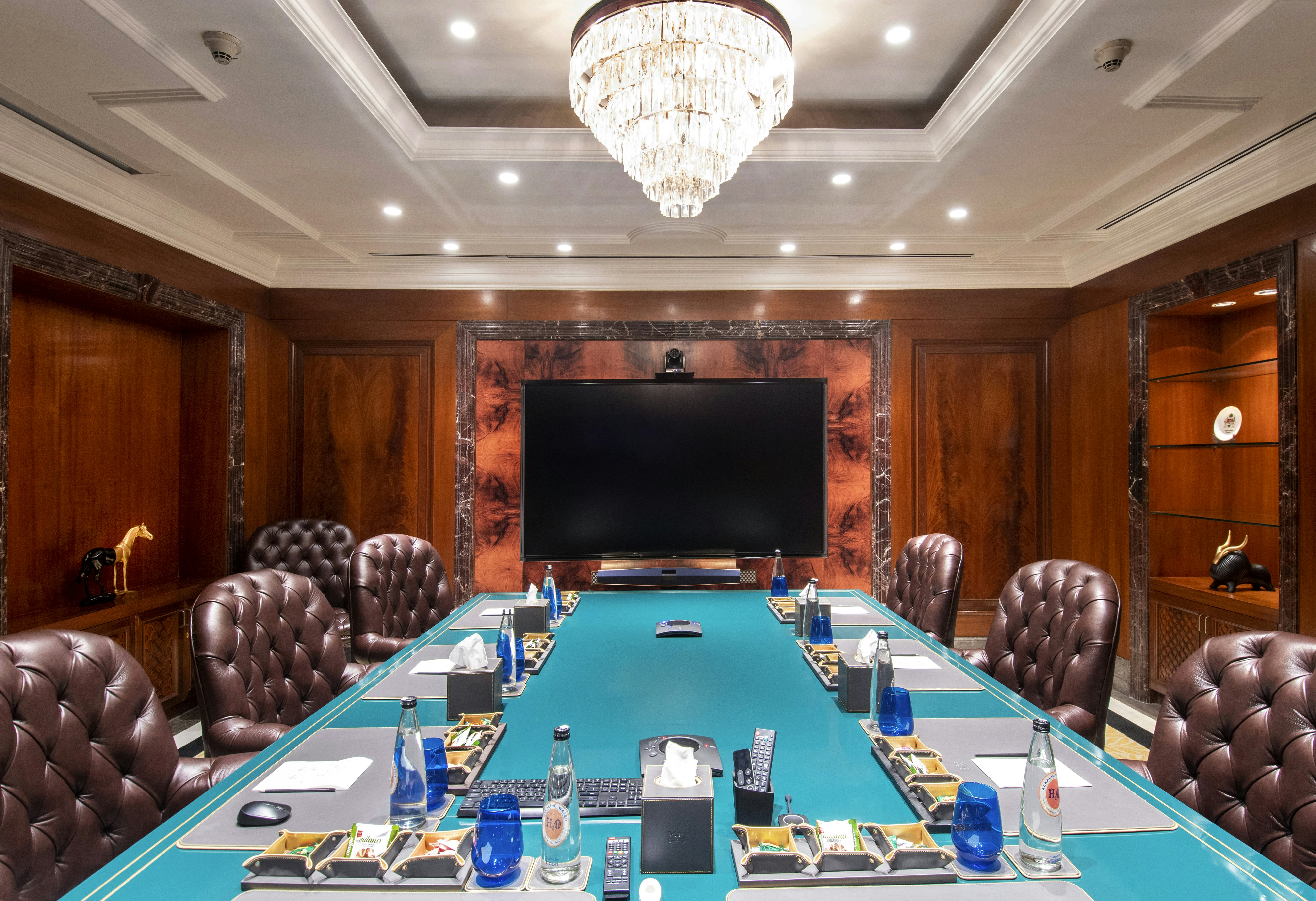 The Claridges New Delhi 54/64