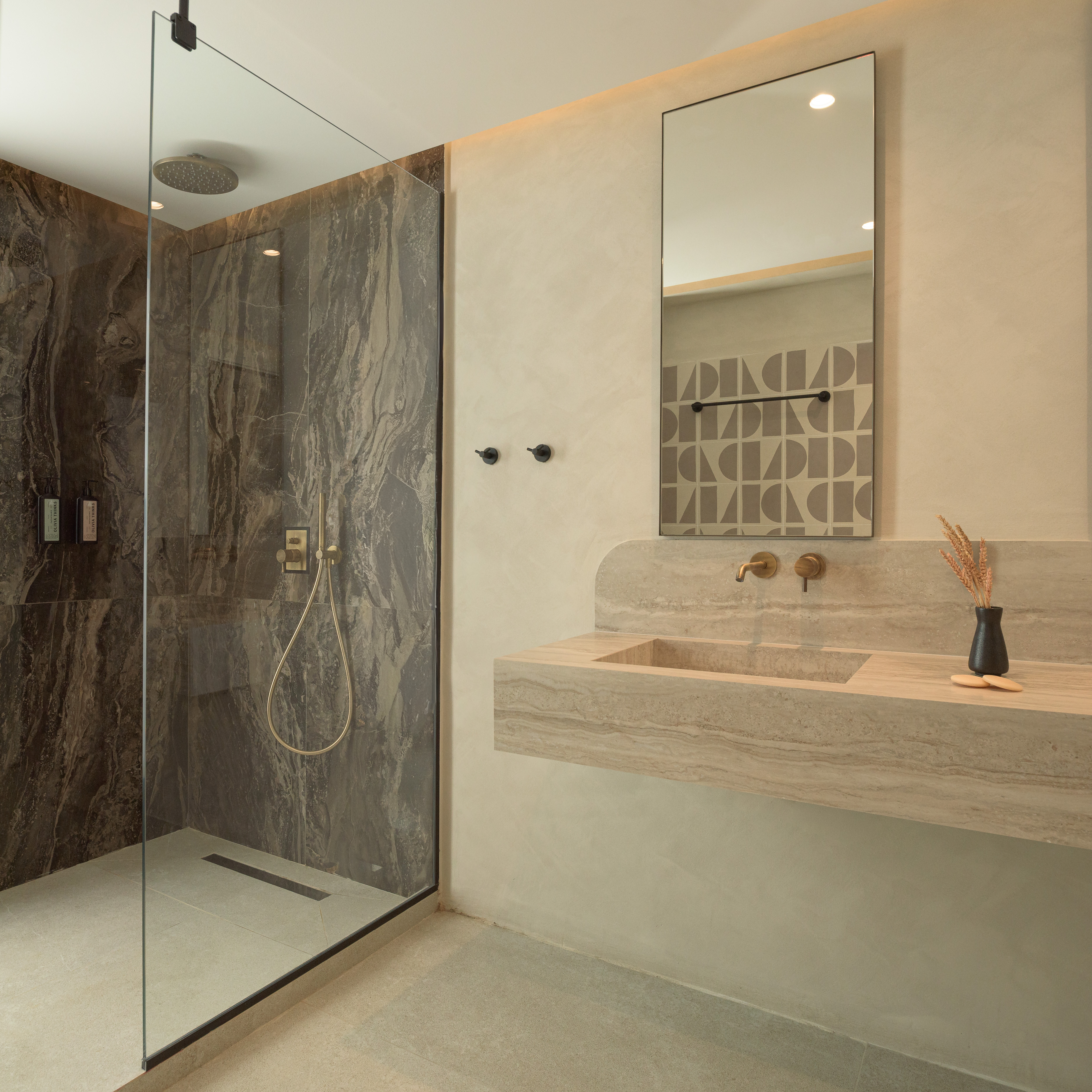 Basement, Suite، Theartemis Palace 9/9